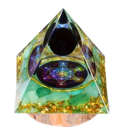 1kpl Luonnollinen Kristalli Orgoni Pyramidi Energiaksi ja Meditaatioon - Homeopaattinen Parantava Pyramidi Sisustus Käsityöt Alennus