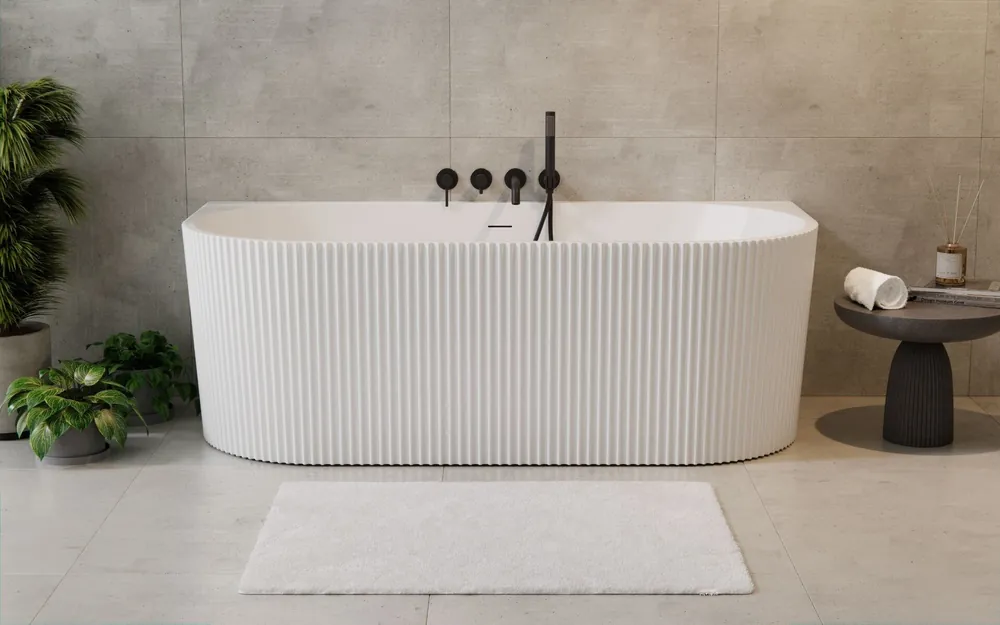 Kylpyamme Besco Leya, 150 x 75 cm, kromisifonilla Kausialennus